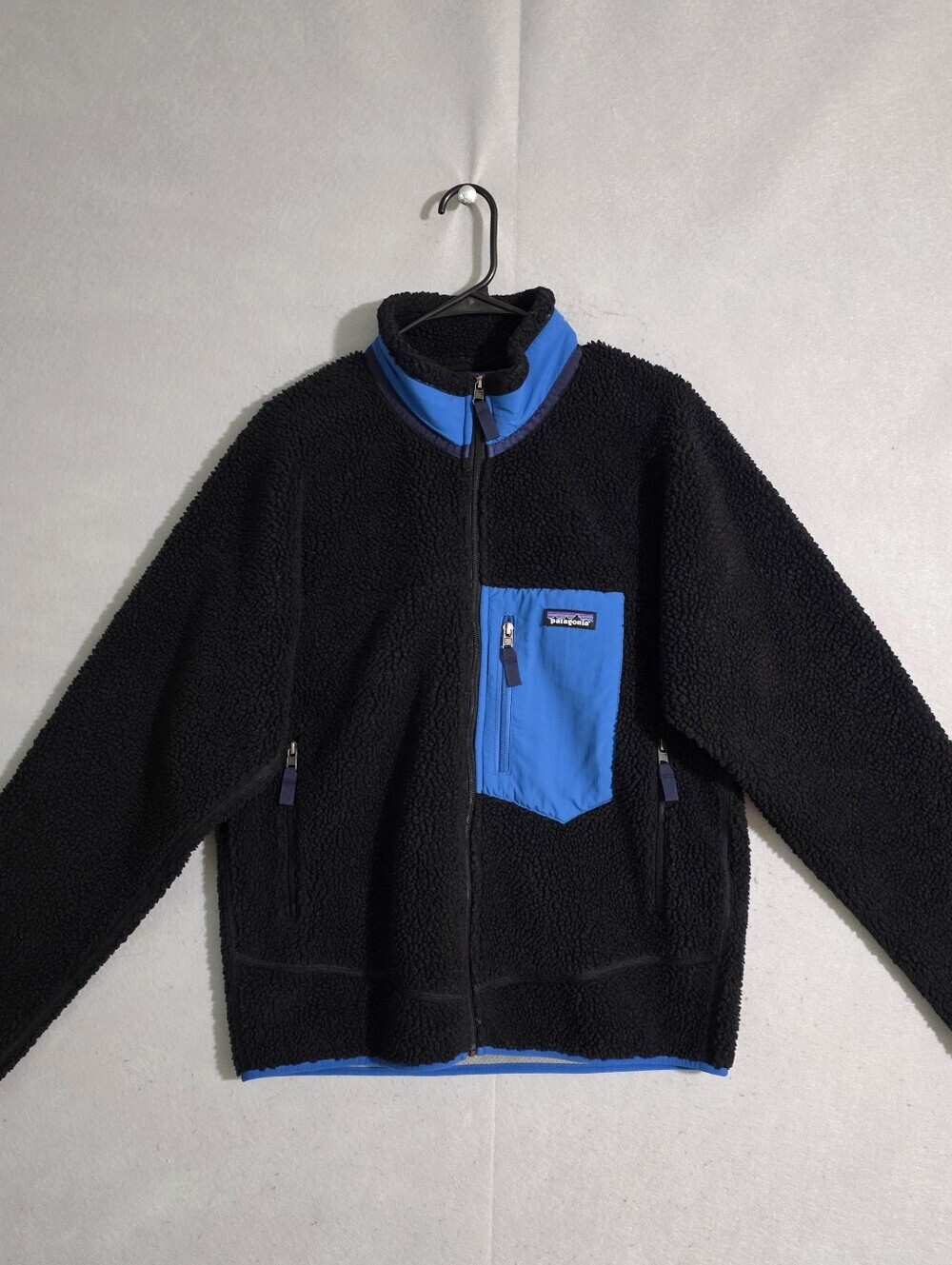 Patagonia Mens Black/Blue Classic Retro-X Fleece Jacket 23056 Size Medium